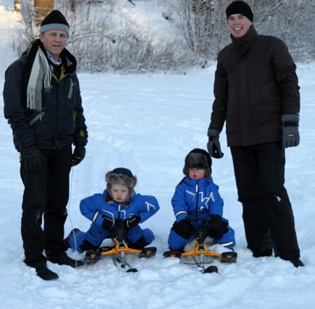 121228_morfar_killar